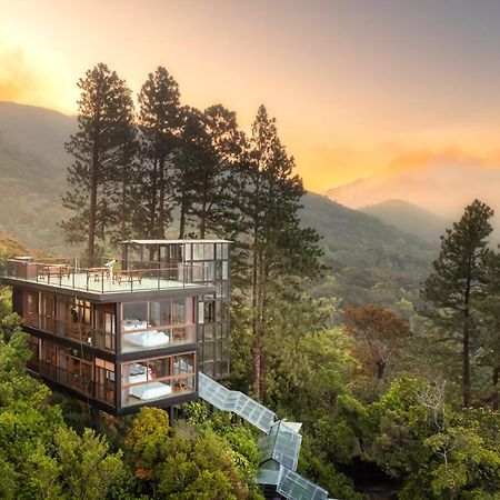 The Riverston Grand Matale Exterior photo