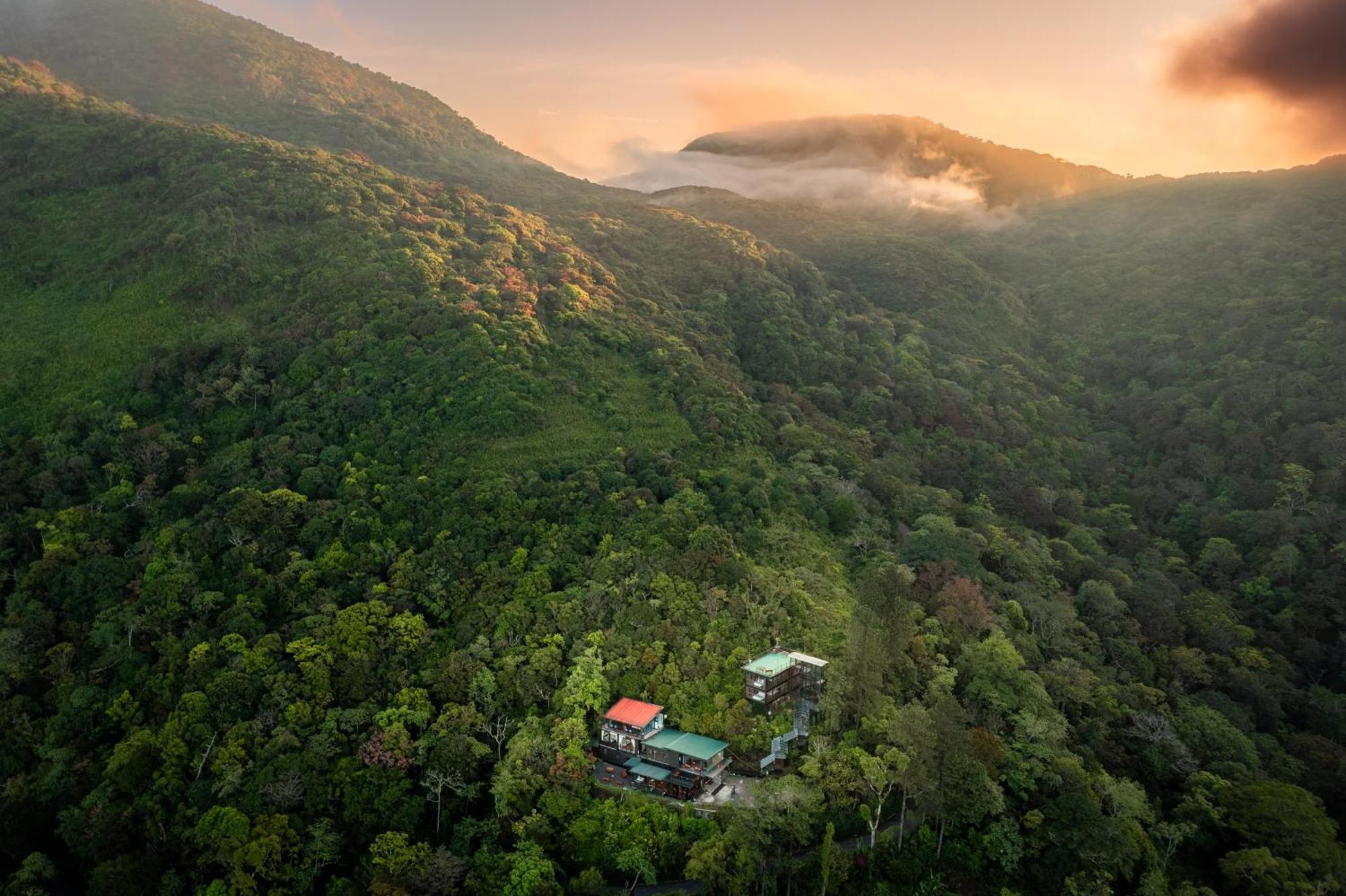 The Riverston Grand Matale Exterior photo